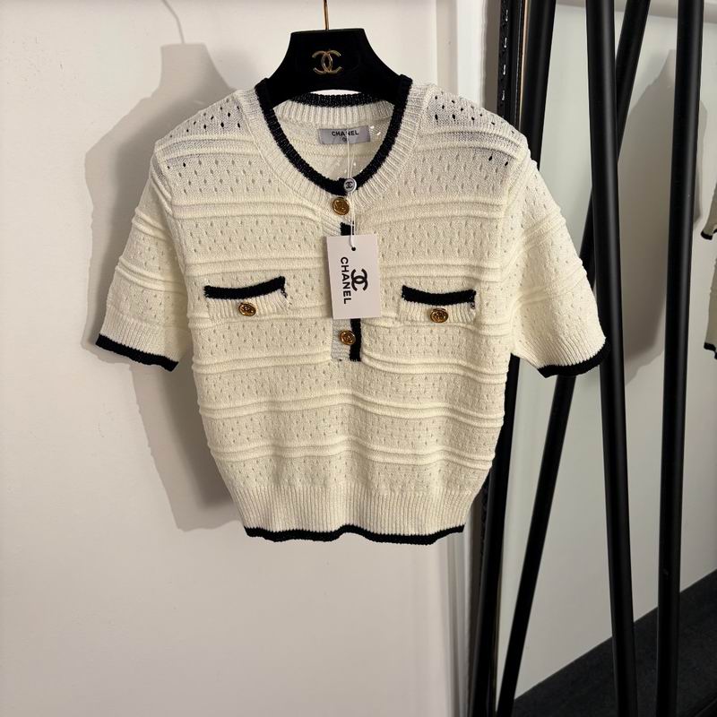 Chanel one size 04